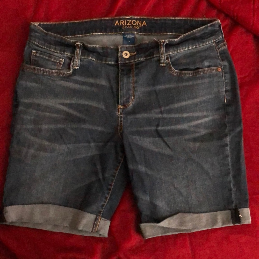 Arizona juniors Bermuda shorts